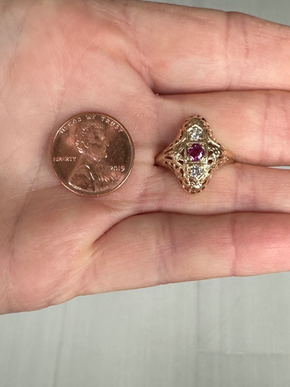 ✨ Vintage 1920s 14k Yellow Gold Ruby & Diamond Navette Filigree Ring ✨ size 6 - Picture 8 of 12
